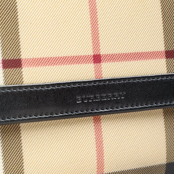 Burberry House Check Bifold Wallet - Picture 5 of 9